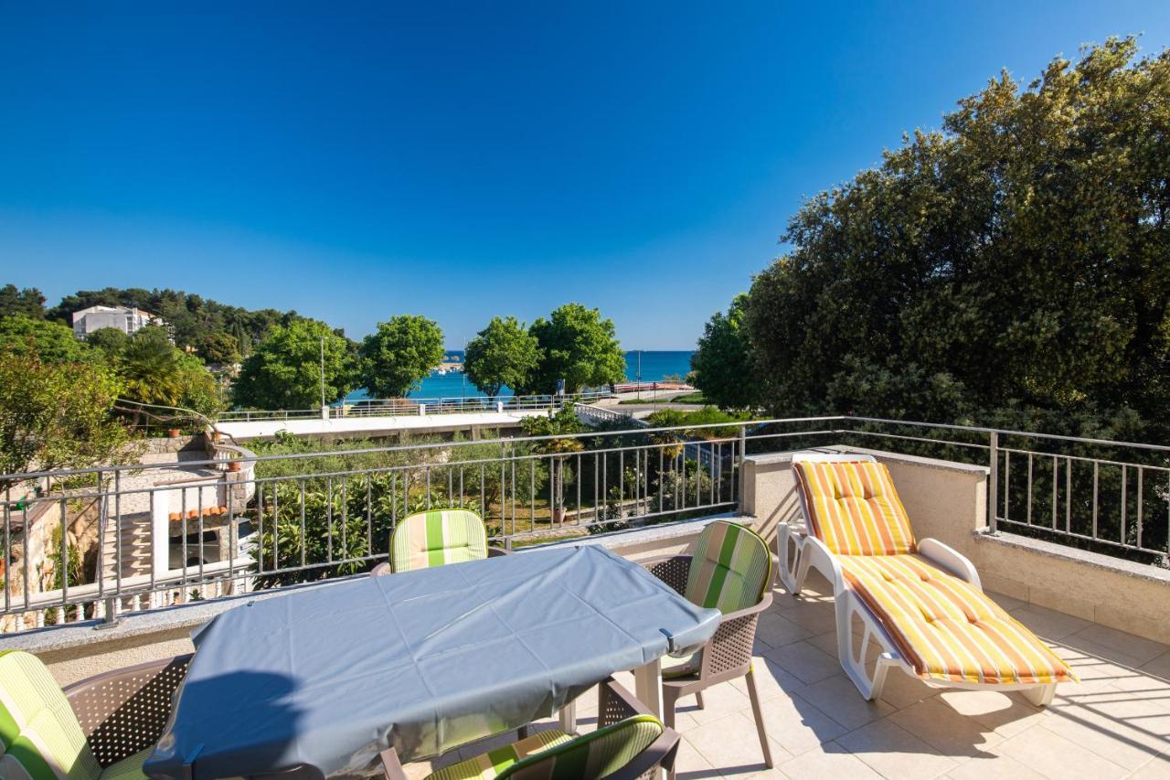 Apartment Portapisana Just 50M From The Beach Крк Экстерьер фото