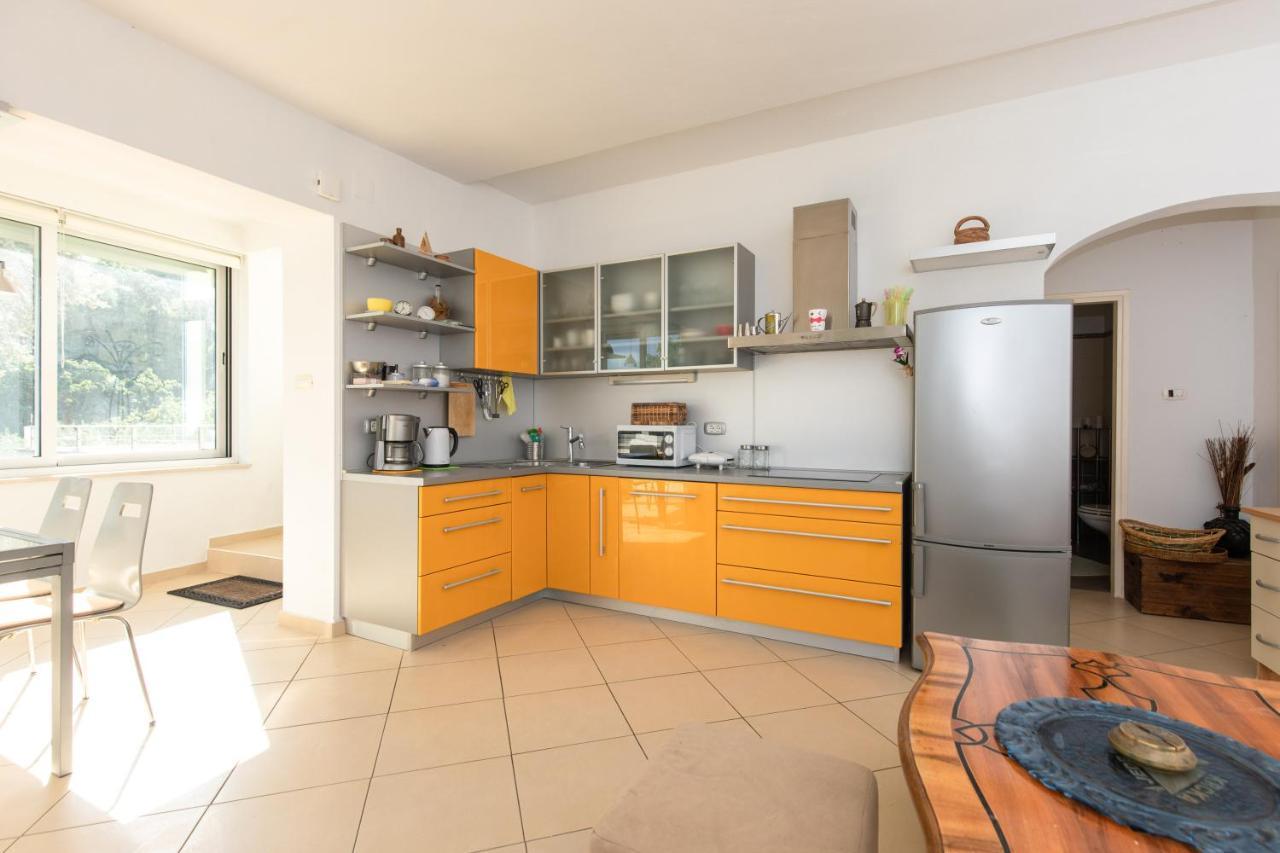 Apartment Portapisana Just 50M From The Beach Крк Экстерьер фото